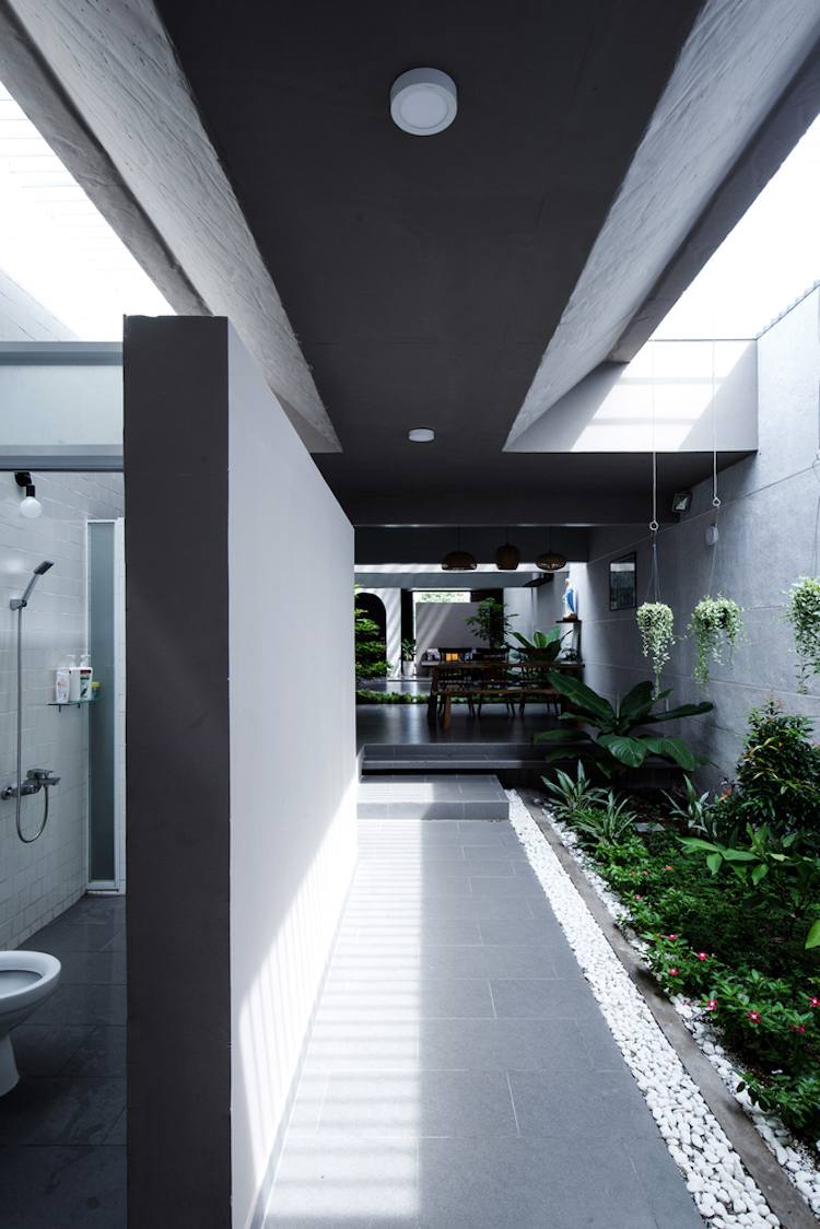 minimalistische-architektur-innenbegrunung-badezimmer-grau-weiss-interior
