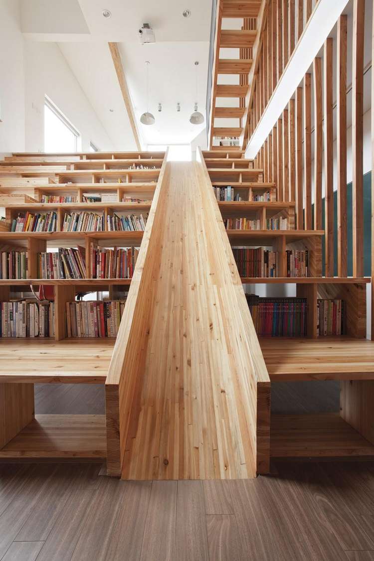 Moderne Treppen -kinder-rutsche-design-treppe-bibliothekenwand
