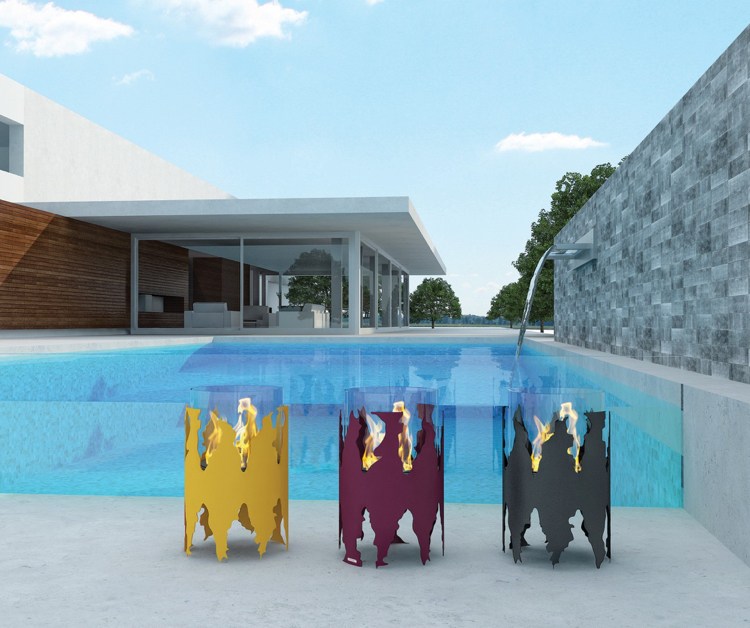 offenes-feuer-modern-feuerstelle-design-freistehend-terrasse-pool