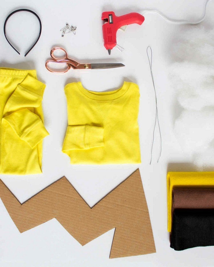 pokemon-kostüm-diy-pikachu-kostüm-schlafanzug-karton