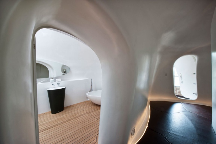 schlafzimmer-design-weiss-organische-formen-kokon-bad