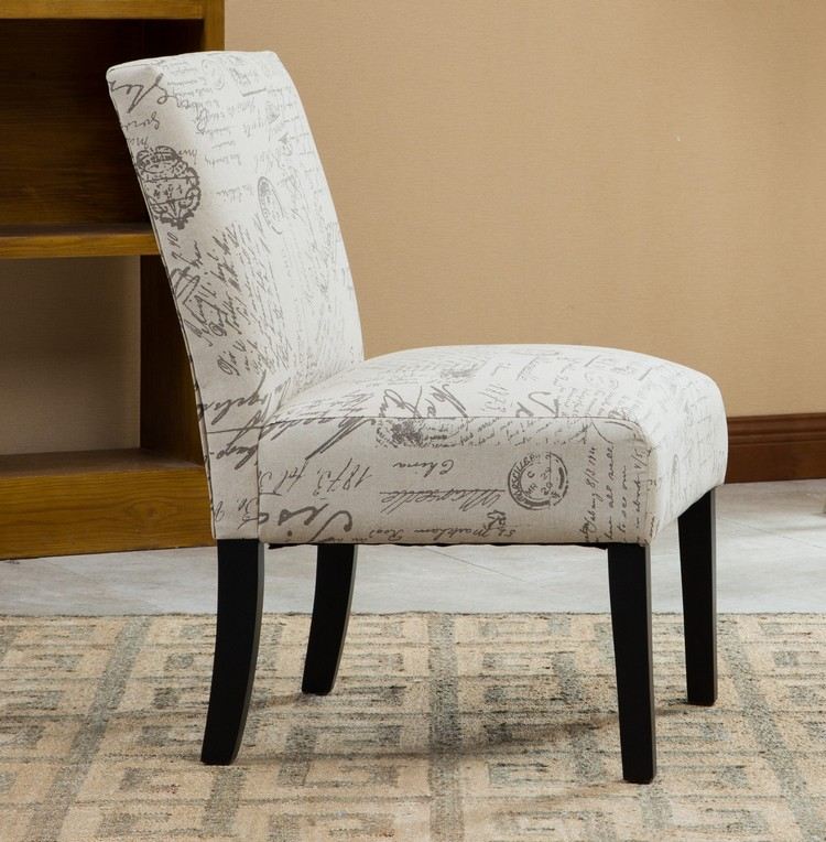 stoff-selbst-bedrucken-polsterung-stuhl-lavendeldruck-selber-machen-idee-möbel