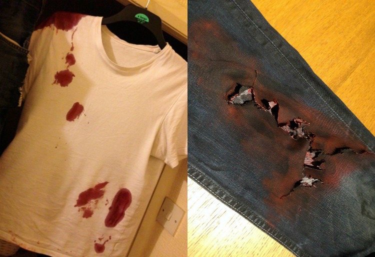 Zombie Kostüm -mann-tshirt-jeans-blutspuren-flecken