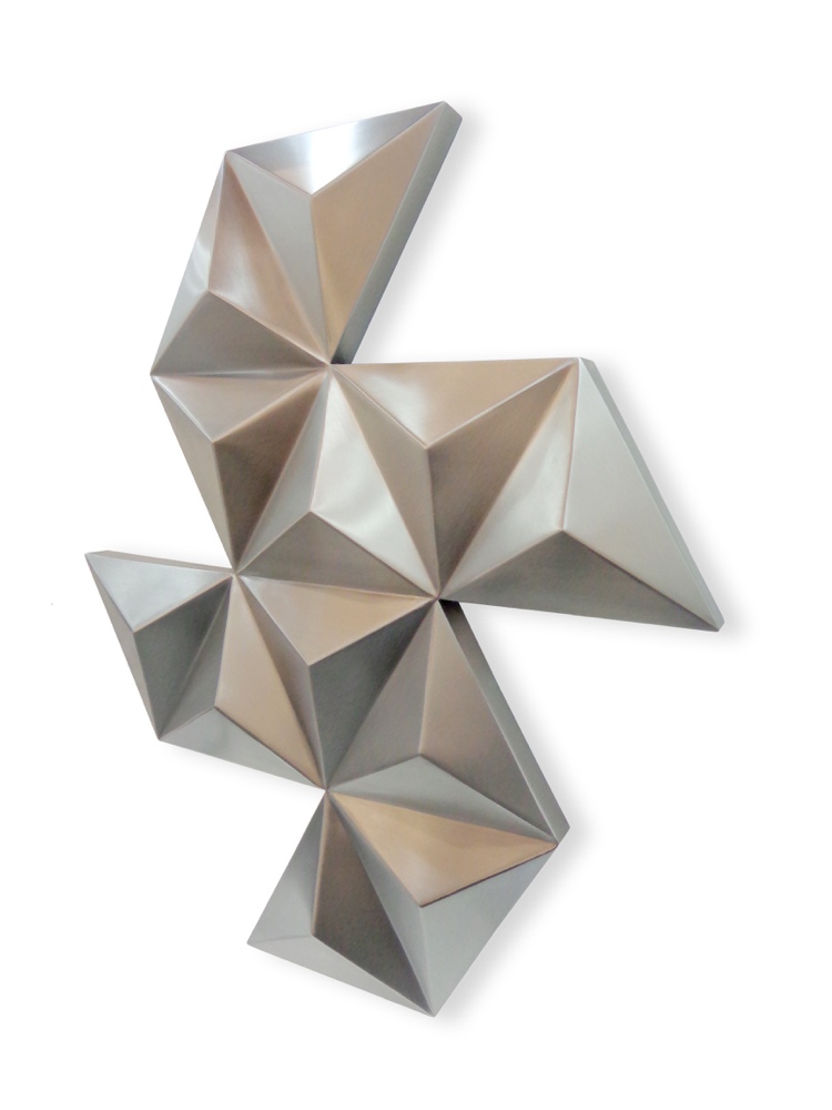 design-heizkorper-geometrisch-dreiecke-wandmontage-relief-diamond