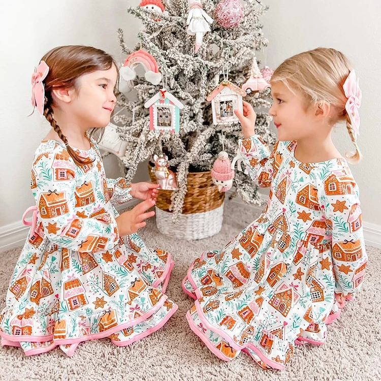 diy christbaumschmuck aus eisstielen hausförmige bilderrahmen