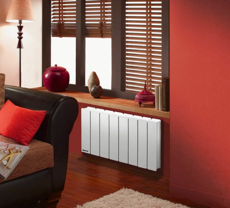 heizkoerper-reinigen-modern-rot-wandfarbe-erker-wohnzimmer