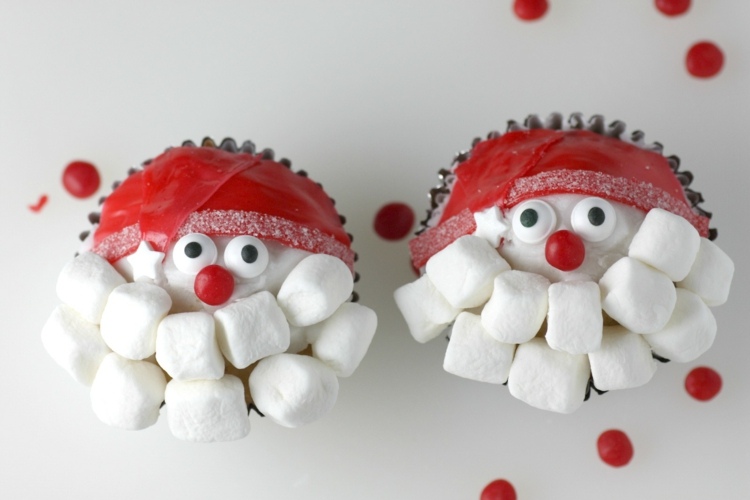 nikolaus-basteln-dessert-gestaltung-originell-marshmallows-bart-cupcakes