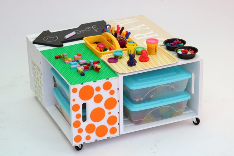 spieltisch-selber-bauen-anleitung-tisch-raeder-mobil-malen-lego-kreidetafel