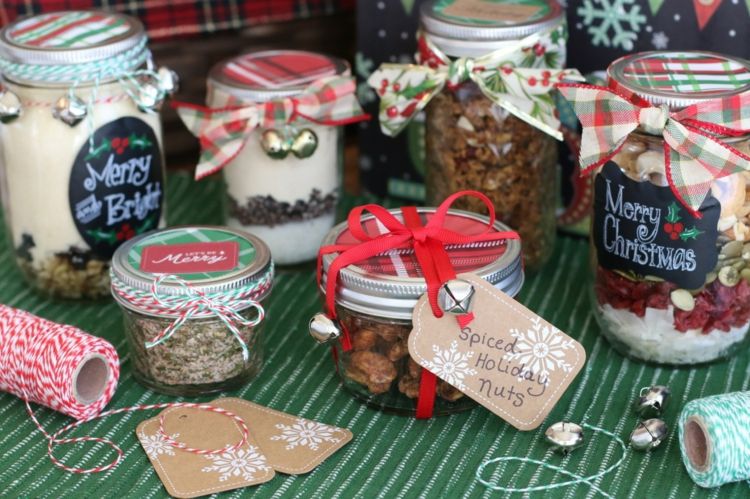geschenke im glas weihnachten-ideen-rezepte-tipps-dekorieren