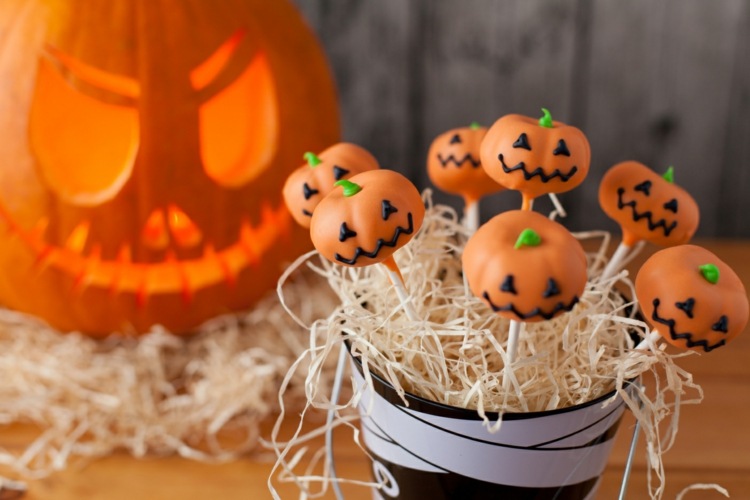 halloween cake pops anleitungen-ideen-nachmachen-einfach