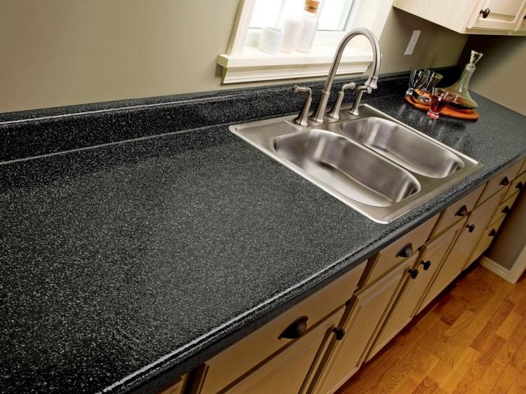 klebefolie-küche-arbeitsplatte-schwarzer-marmor-look-küche-aufwerten