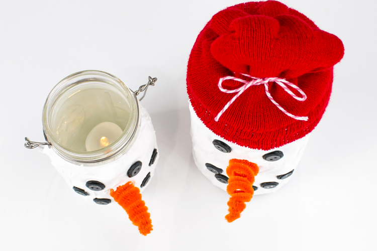 schneemann aus glas basteln pfeifenreiniger als nase