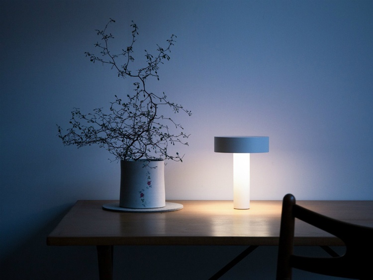 Batteriebetriebene LED -leuchten-tischlampe-design-minimalistisch-popup