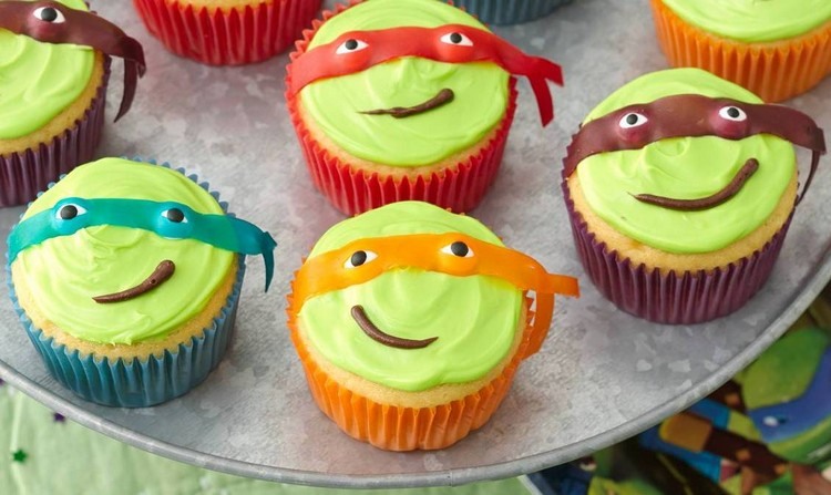 fingerfood-kindergeburtstag-mottoparty-ninja-turtles-cupcakes-deko
