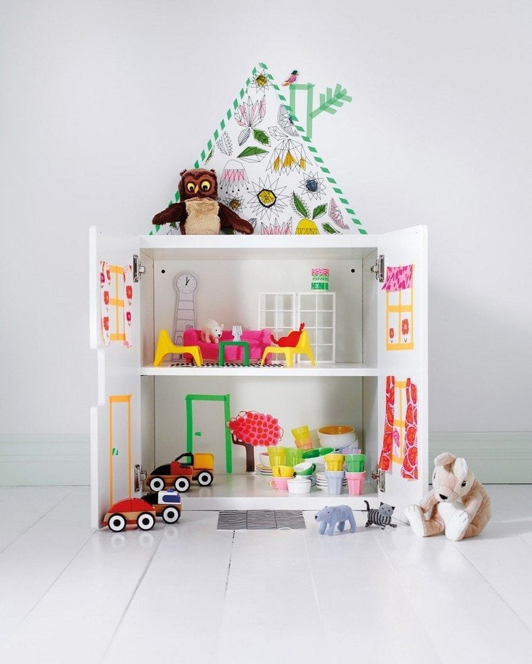 Ideen fürs Kinderzimmer ikea-hack-schrank-puppenhaus-umgestalten