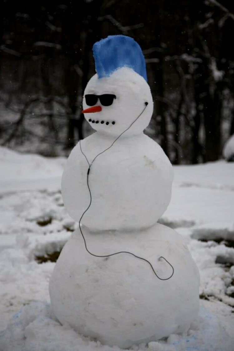 Schneemann bauen - 15 witzige Ideen für Winterspaß zum Nachmachen