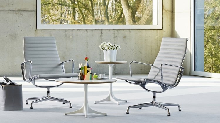 vitra-stühle-aluminium-chair-großes-modell-grau-büromöbel