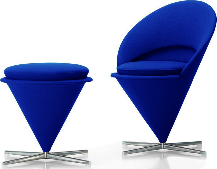 vitra-stühle-designklassiker-verner-panton-cone-chair-sessel-hocker-blau