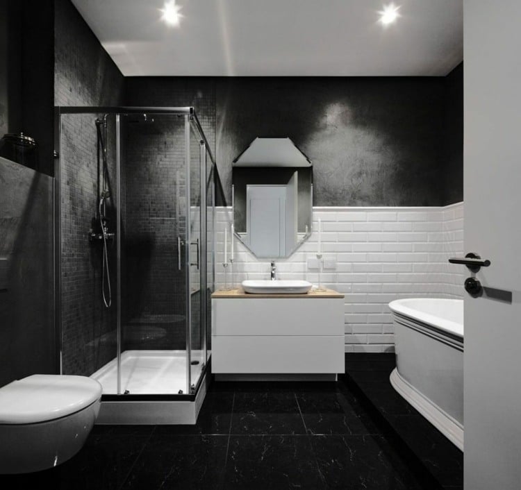 wandgestaltung-schwarz-weiß-badezimmer-fliesen-kacheln-dusche-marmor