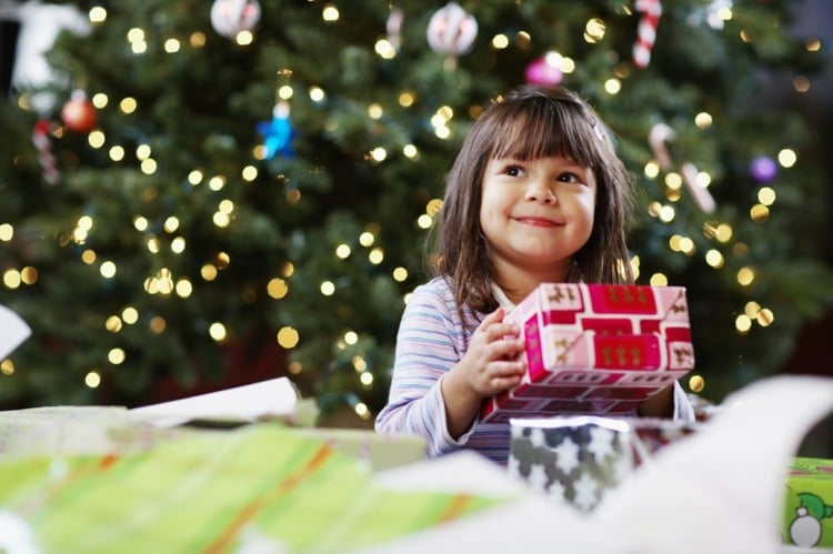 weihnachtsgeschenke für kinder ideen-tipps-spielzeug-spaß-spielsachen