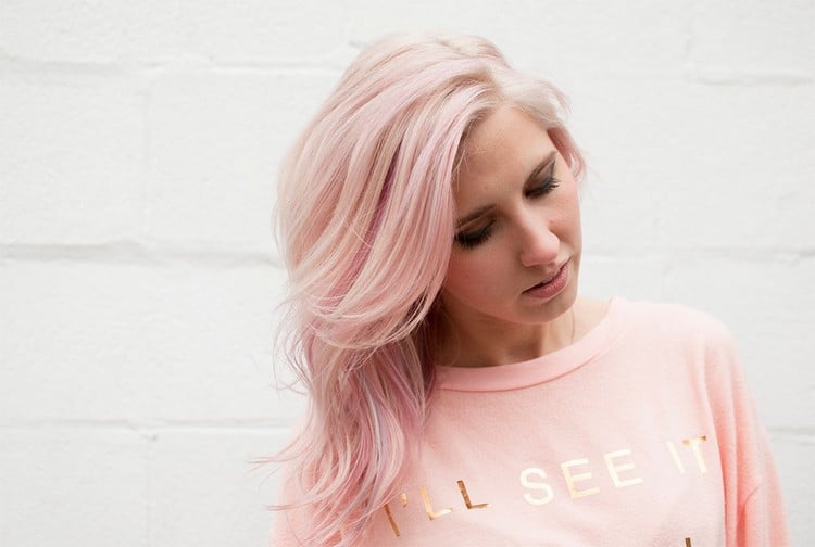 Haare Pastell färben blonde-haare-rosa-tönen-sommer