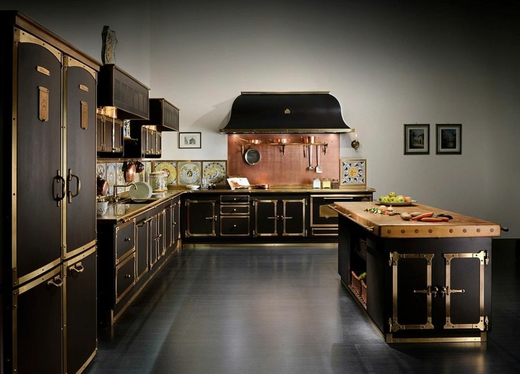 rückwand-küche-kupfer-mediterran-schwarz-gold-retro-industrial-kücheninsel