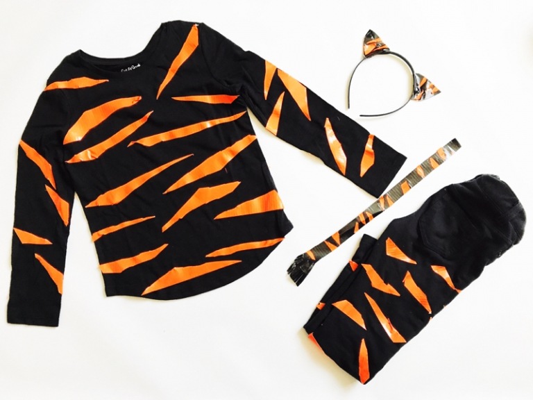 Tiger Kostümidee selber machen aus Kleidung die jeder zuhause hat