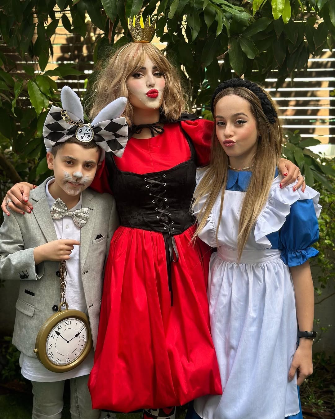 alice im wunderland kostüm ideen für fasching alice die herzdame das weiße kaninchen