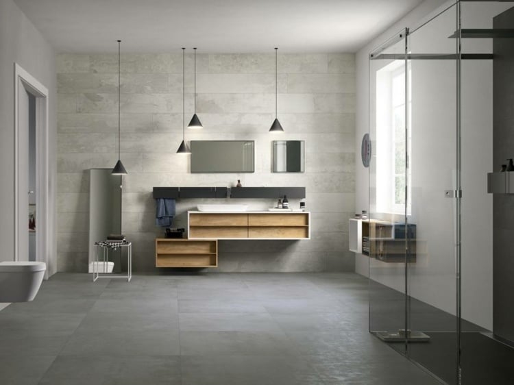 betonwand-selber-machen-badezimmer-fliesen-betonoptik-wandverkleidung-duschkabine-waschbecken-pendelleuchten