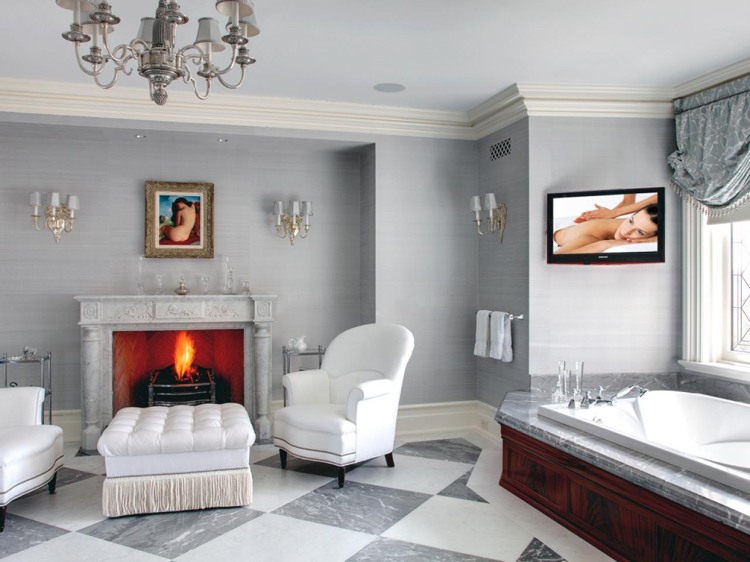 kamin-ohne-schornstein-badezimmer-luxus-marmor-weiss