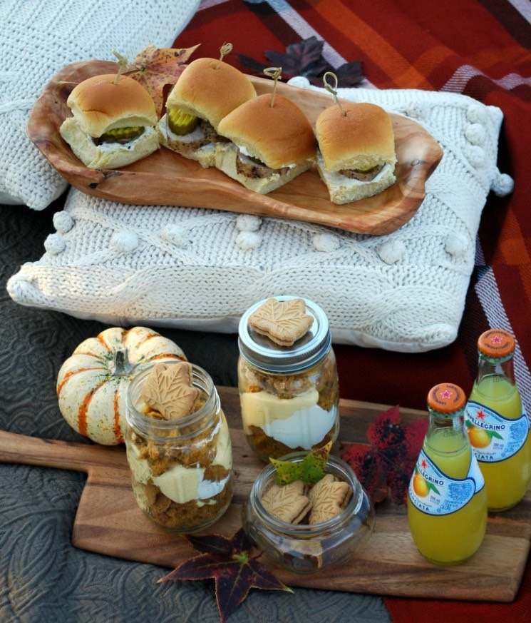 picknick-rezepte-herbstlich-mini-hamburgers-kürbis-dessert-glas