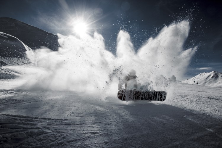 Wintersport für Anfänger -tipps-skiurlaub-snowboard-schnee-sonne