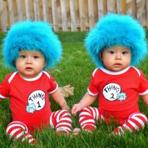 zwillings-kostüme-fasching-baby-witzige-idee