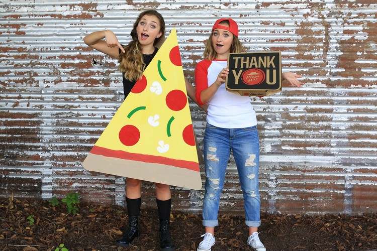 zwillings-kostüme-ideen-erwachsene-pizza-pizzabote