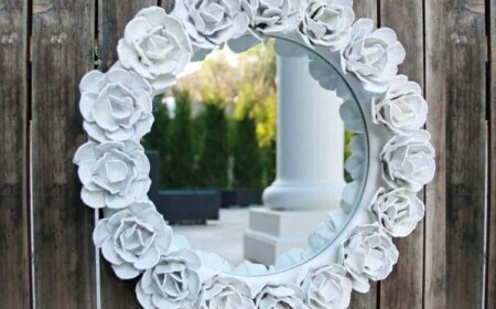 basteln mit eierkarton spiegel-rahmen-rosen-idee-einfach-anleitung