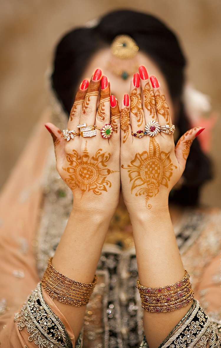henna-tattoo-selber-machen-traditionel-india-hochzeit