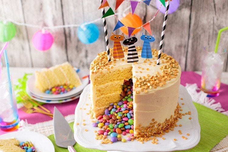 Kuchen mit Überraschung drin selber machen - 20 ausgefallene Ideen