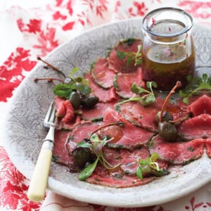 antipasti-selber-machen-rezepte-traditionell-rindfilet-carpaccio