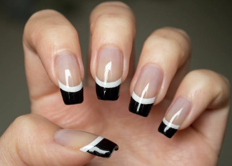 french-nails-schwarz-breit-weiß-unterlack-frenchspitze-lang-quadratisch-doppelschichtig