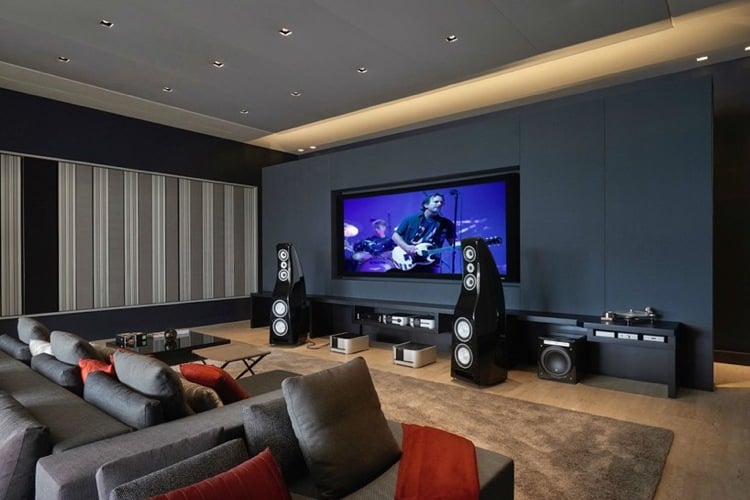 Kino zu Hause -luxus-heimkino-bildschirm-sound-system