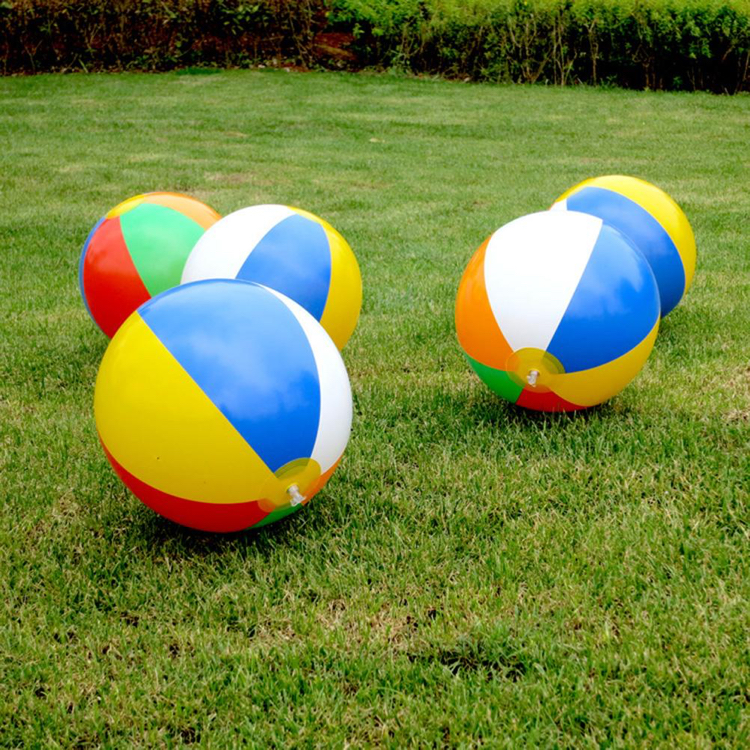 spiele-garten-kinder-draussen-ball-weich-spielen