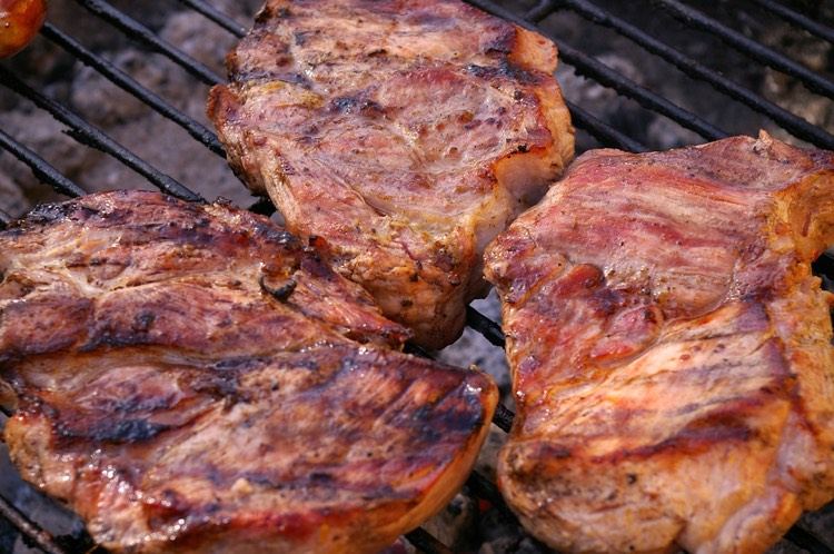 fleisch-grillen-rib-eye-steak