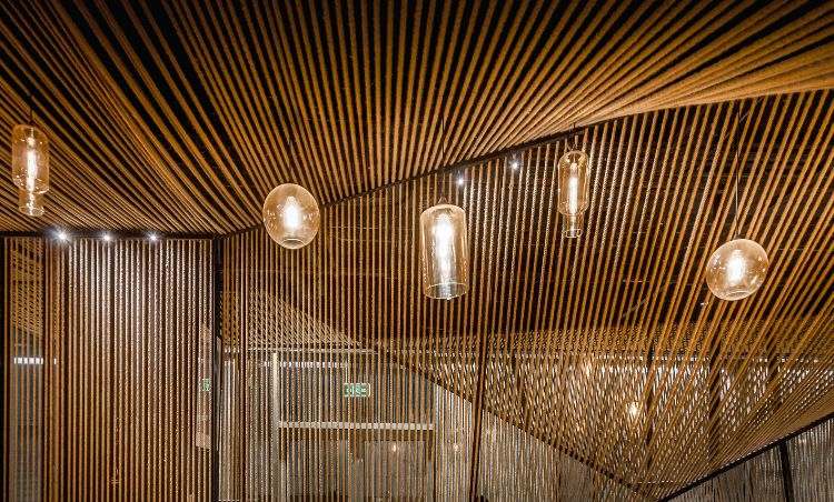 dickes-naturseil-büroraumgestaltung-architektur-design-beleuchtung-glas-lampen