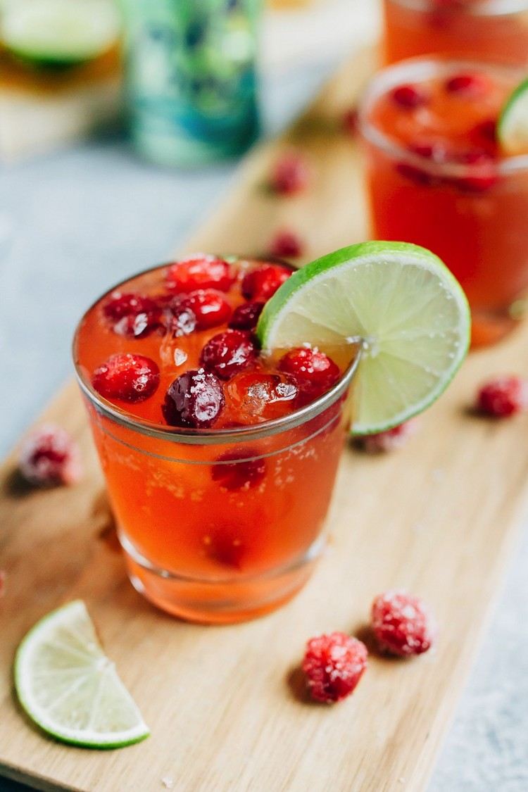 kokosnusswasser-cocktail-rezept-cranberrysaft