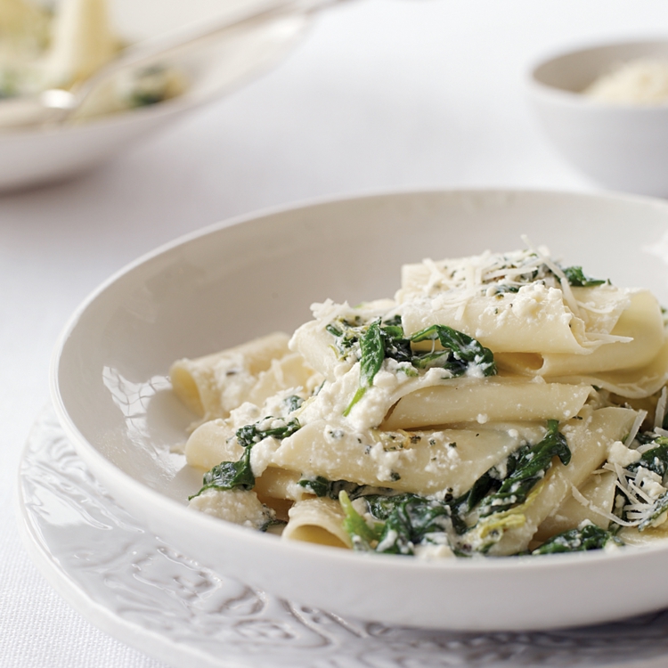 pasta-ricotta-käse-mangold