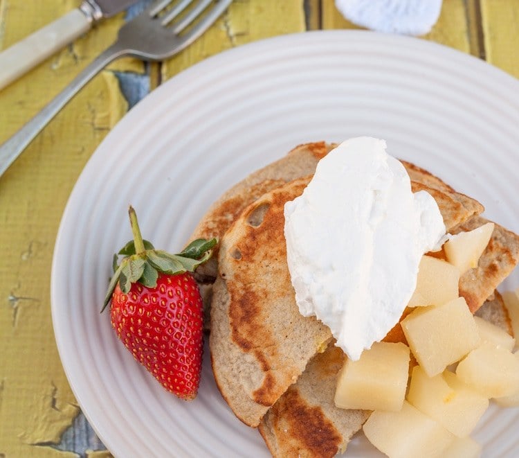Protein Pancakes -rezept-gesund-joghurt-birne