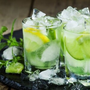 caipirinha rezept brasilianisch-raffinierter-zucker-eiswürfel