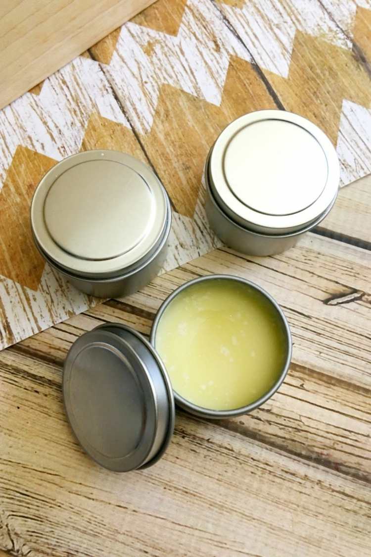 lippenbalsam selber machen behälter-metall-lippenpflege
