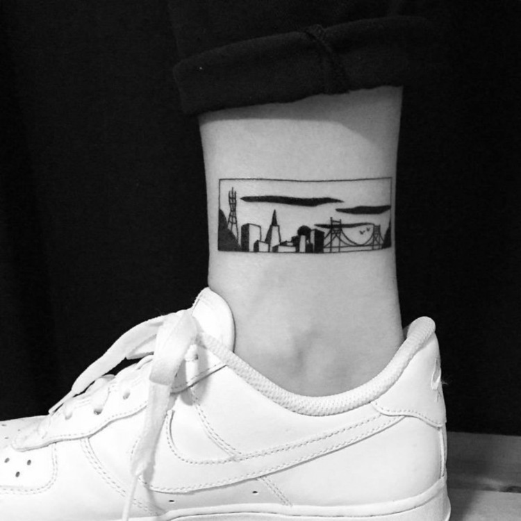 tattoo-motive-architektur-panorama-city-urban-motiv-wolken