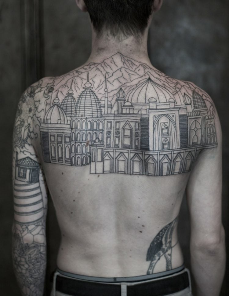 tattoo motive architektur-rücken-kuppel-dächer-historische-gebäude